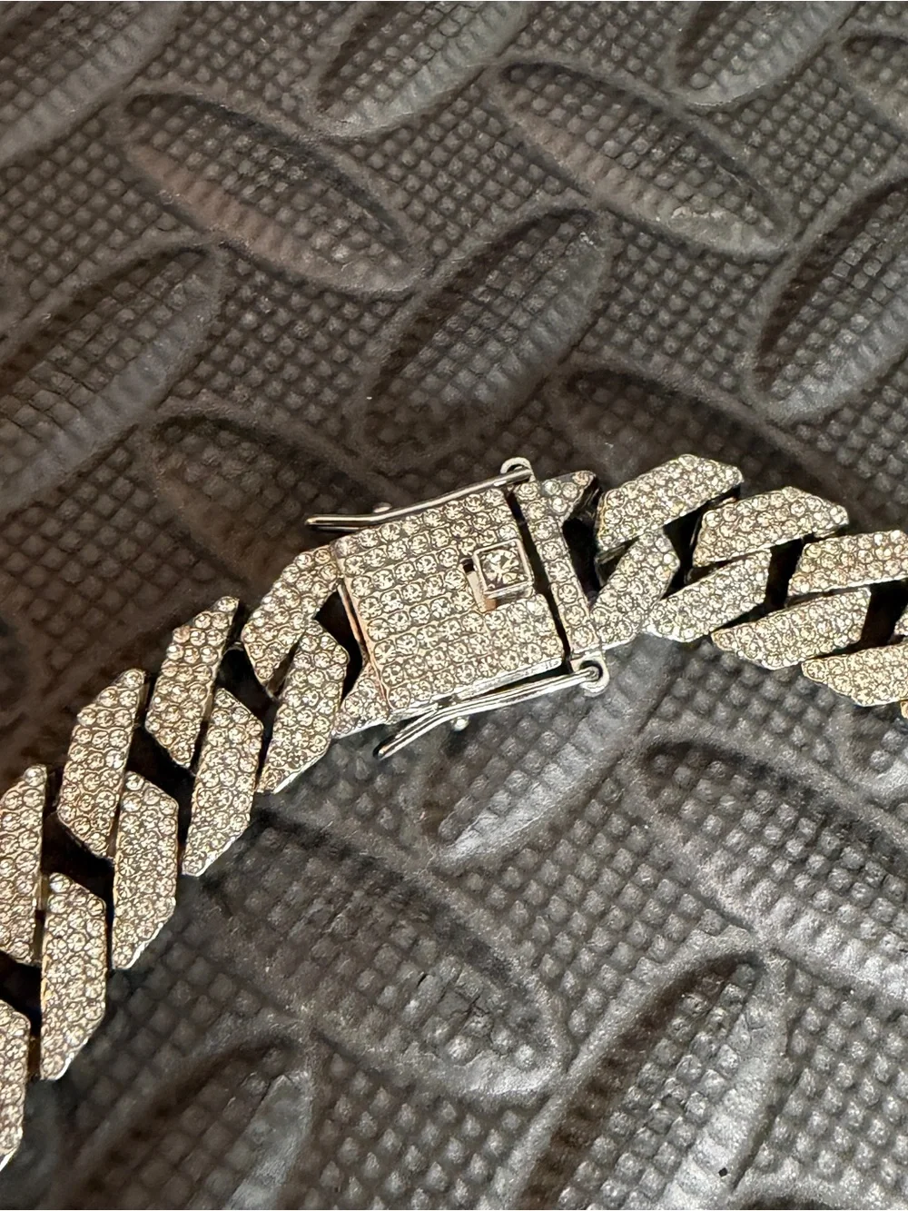 Iced Out‎ Miami Cuban Link Necklace Silver Tone Hip Hop  20” x 15mm Heavy Chain